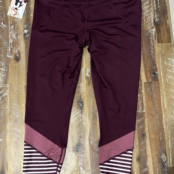 JoyLab Women’s Plum 7/8 High Rise Leggings - Picture 2 of 4